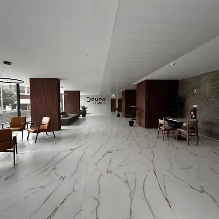 Douro Tower 901 فيلا نوفا دي غايا